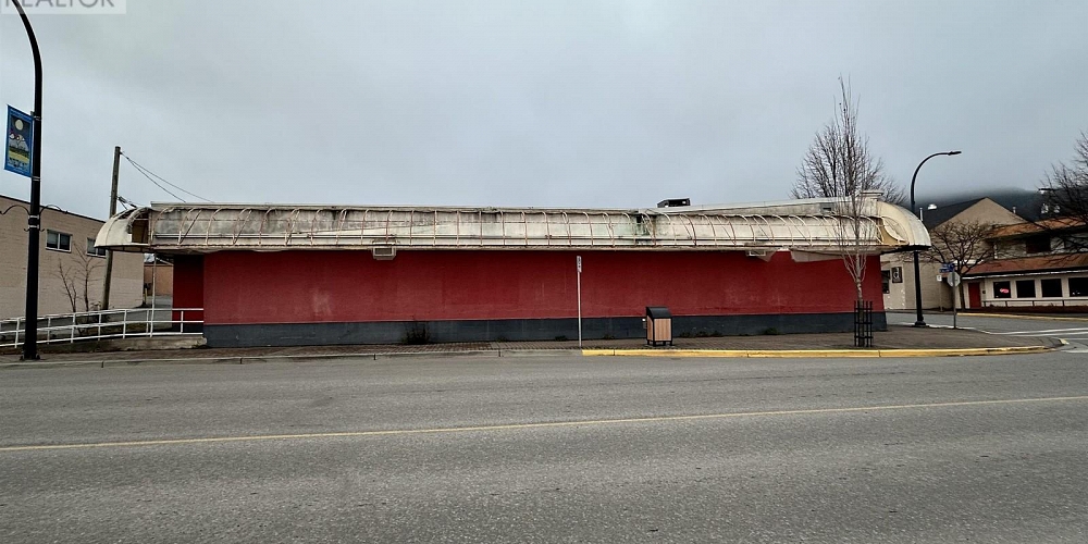 3207-3209 KALUM STREET Terrace Photo 7 3207-3209 KALUM STREET Terrace Photo 7